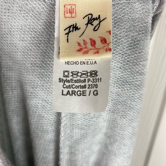 Women’s Gray Leopard Print Joggers with Pockets - Picture 6 of 7